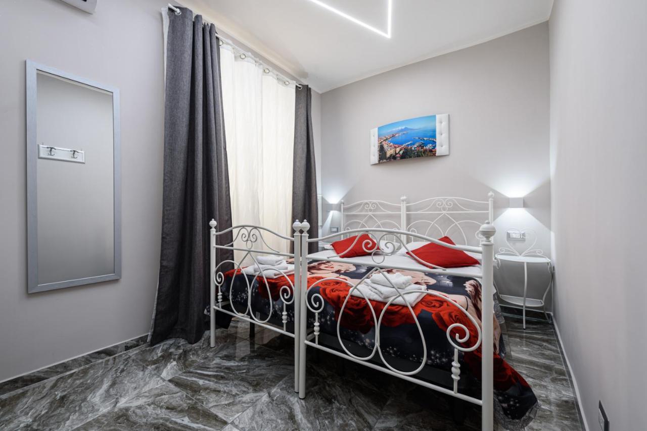 Elite Del Centro Storico Bed & Breakfast Napoli Ngoại thất bức ảnh